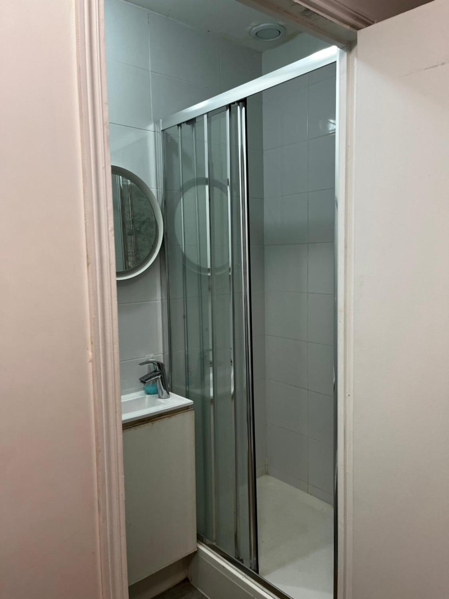 Chez Mia Paris Hostel Екстериор снимка